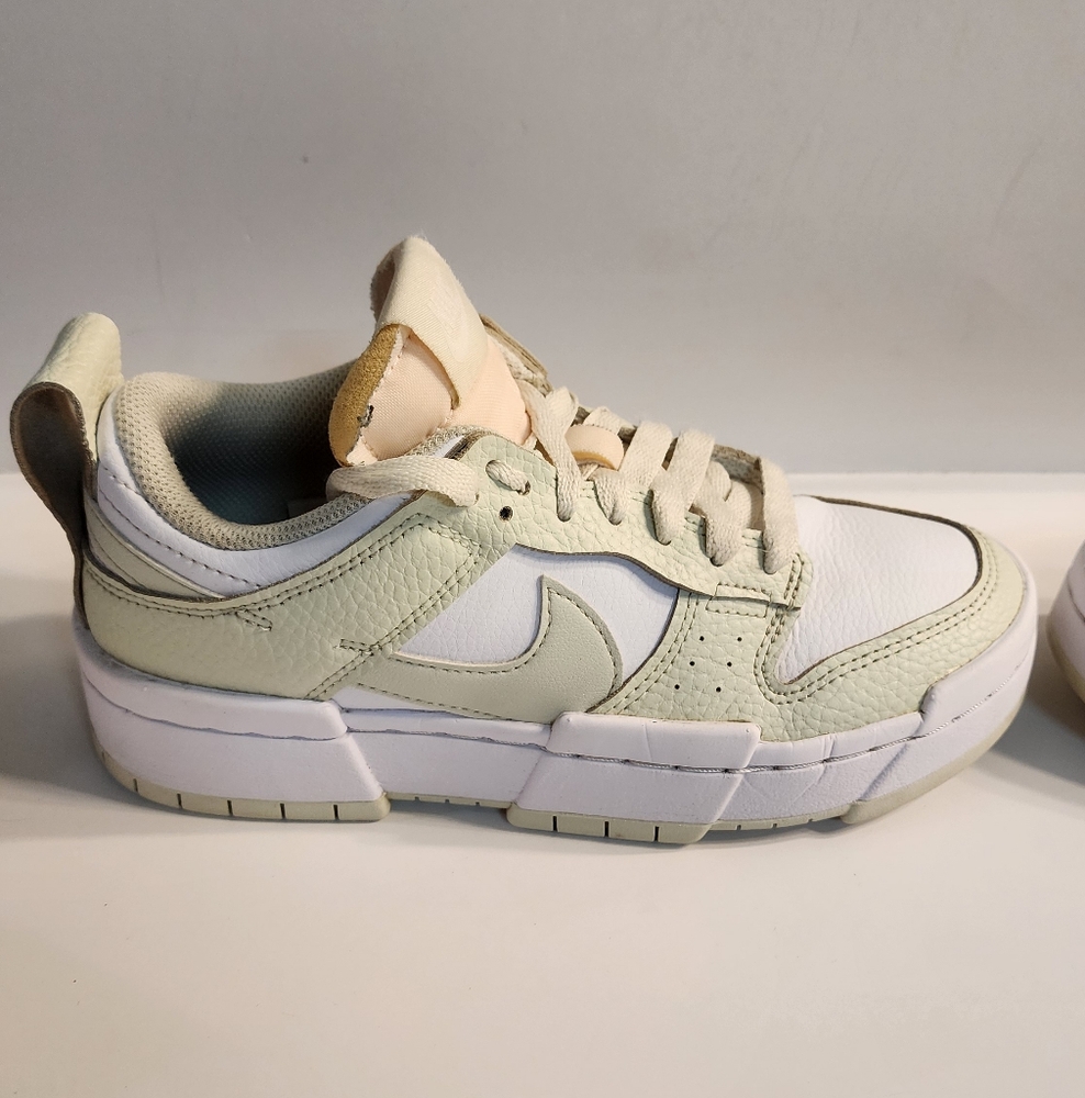 Nike Dunk Disrupt Low Sea Glass Size 5 Womens